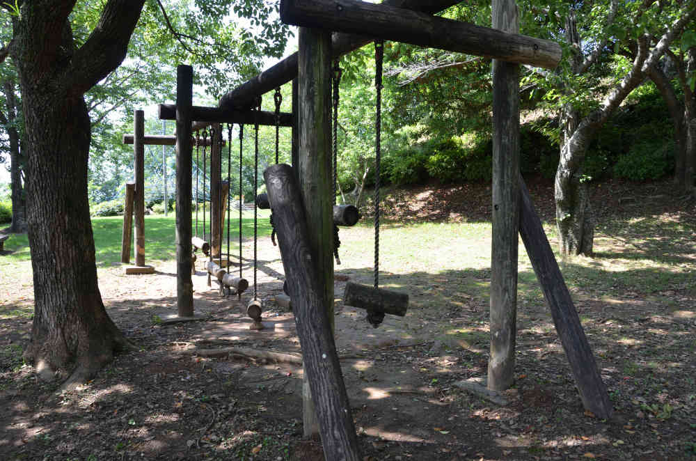 東光山公園
ワンパク広場