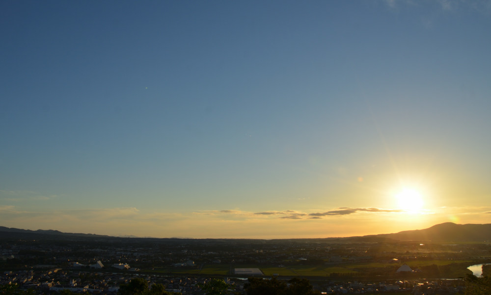 東光山から見る夕日