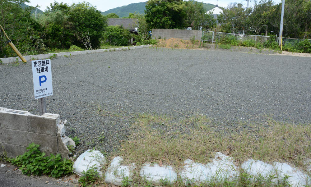 大川島海水浴場
駐車場
